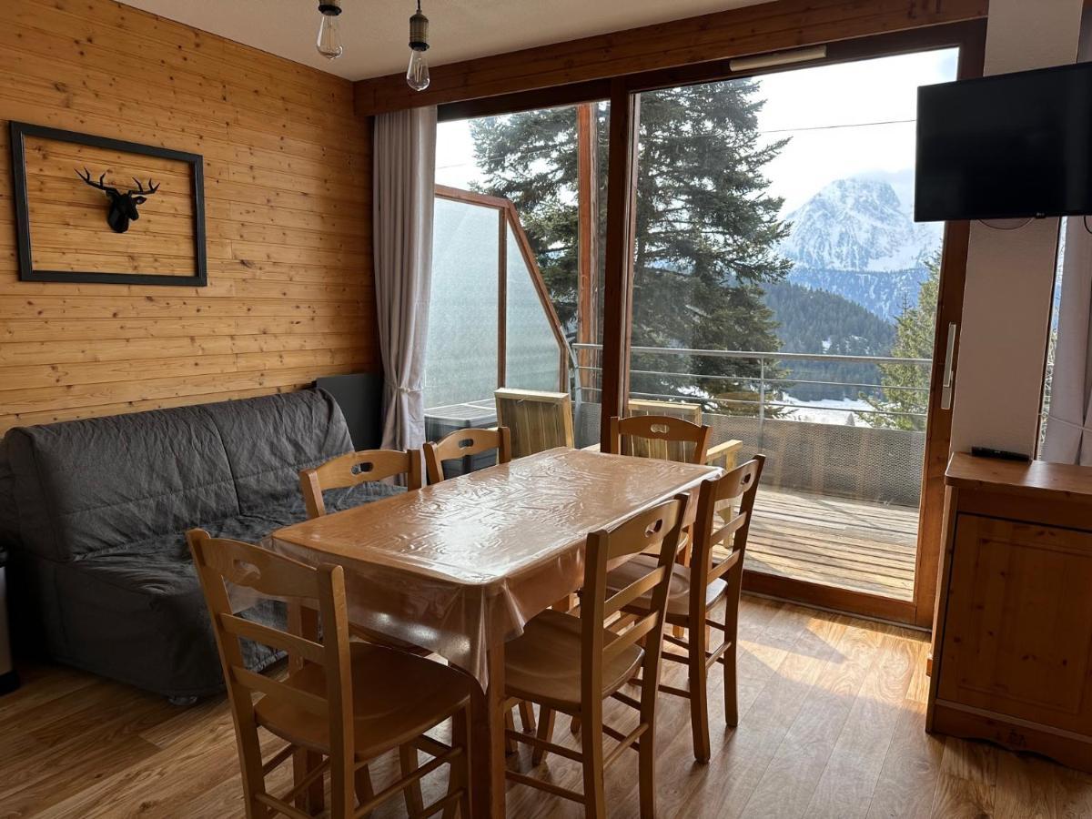Au Bachat-Bouloud, Appartement 3 Pieces 6 Personnes Avec Balcon Plein Sud Chamrousse Exterior foto